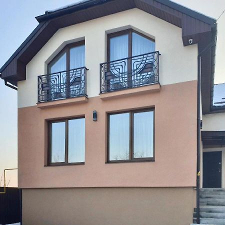 Apartment Sweethome 1 Free Parking Użhorod Zewnętrze zdjęcie