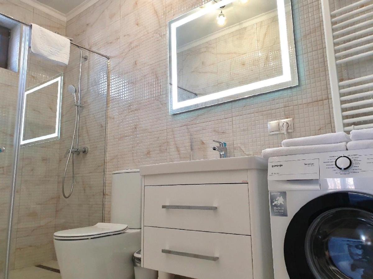Apartment Sweethome 1 Free Parking Użhorod Zewnętrze zdjęcie